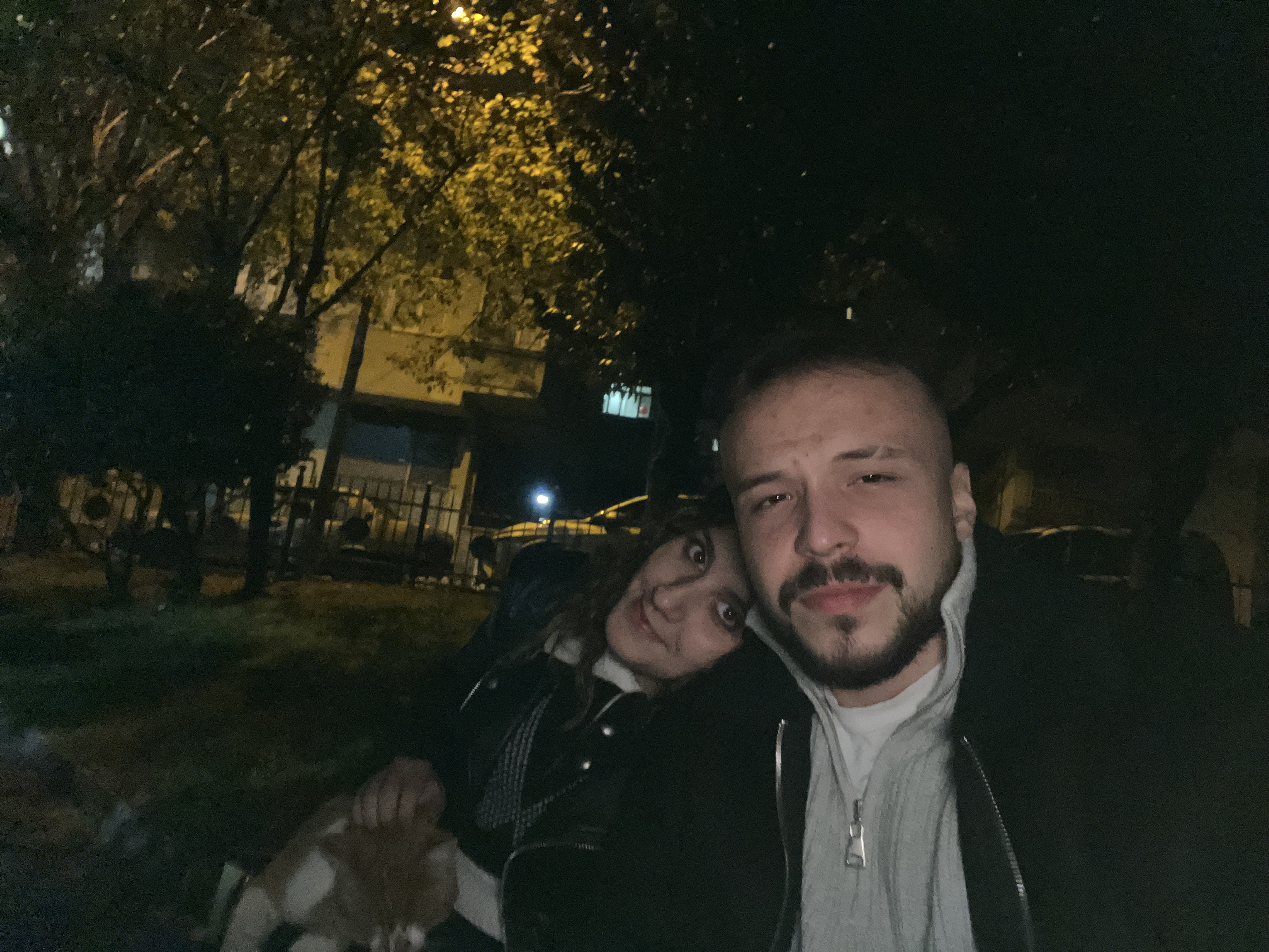 GÜZELİM VE KEDİ